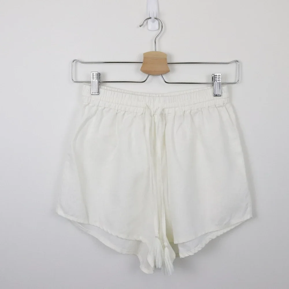 Monday Swimwear Linen Shorts XS White